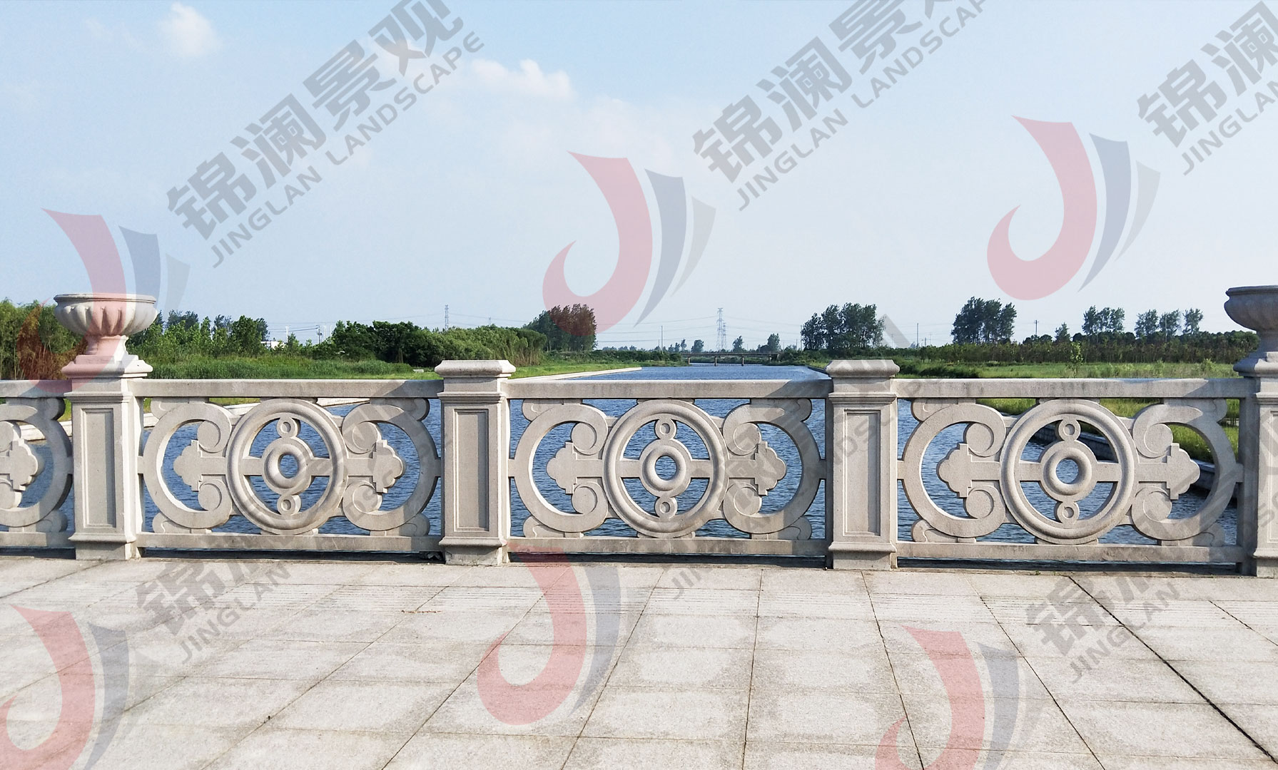 我们更能为客户提供从设计、制作、安装全体系服务