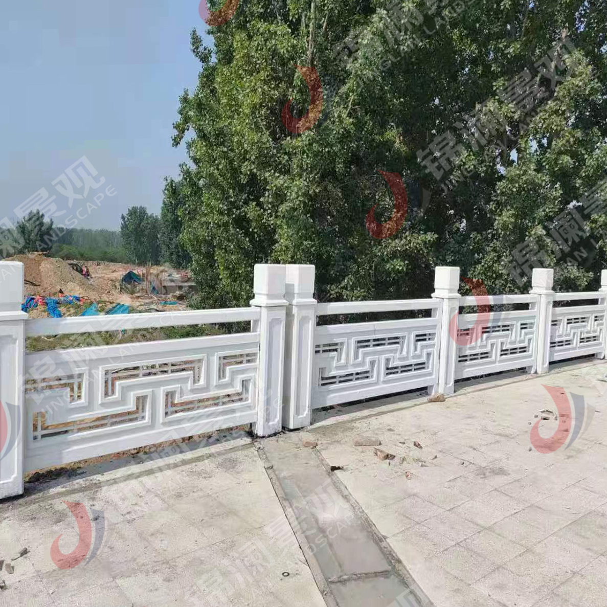 铸造石栏杆,铸造石挂板,晶铸石挂板,晶铸石栏杆,铸造石树池坐凳,泰科石树池,晶铸石,精铸石,泰科石,铸造石桥梁装饰