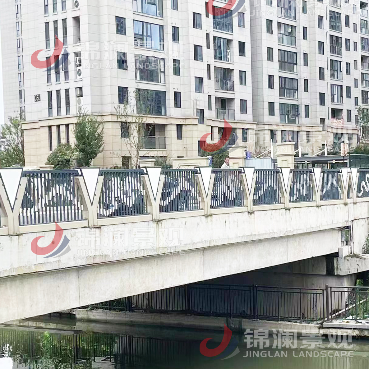 铸造石栏杆,铸造石挂板,晶铸石挂板,晶铸石栏杆,铸造石树池坐凳,泰科石树池,晶铸石,精铸石,泰科石,铸造石桥梁装饰