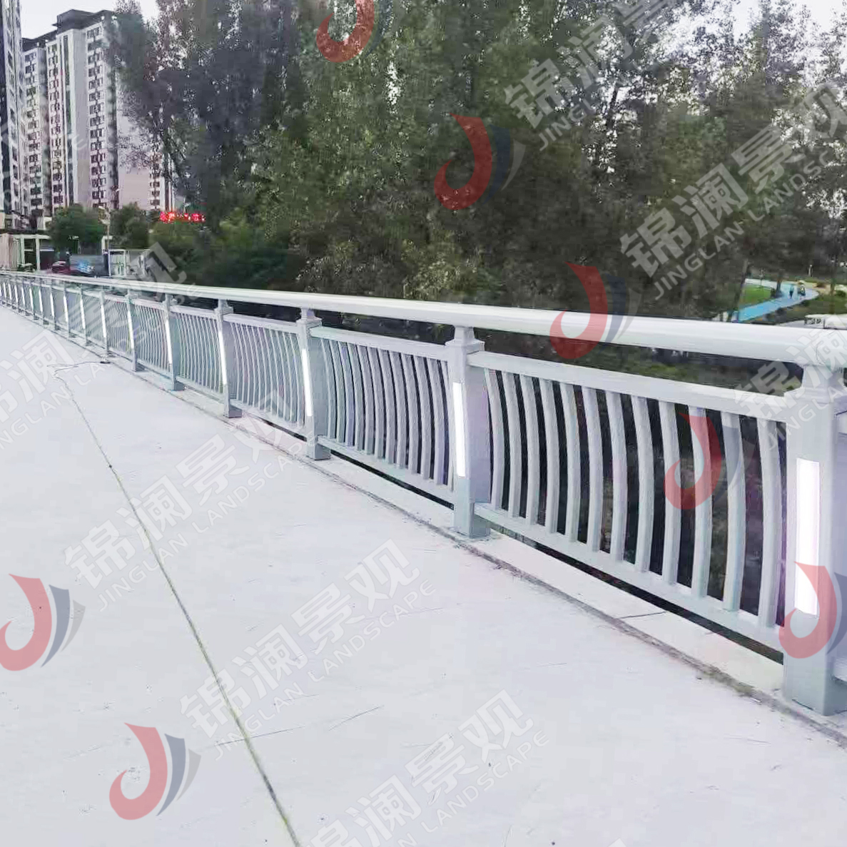 景观栏杆,桥梁装饰,铸造石,晶铸石,精铸石,铝合金栏杆,铝合金防撞护栏,UHPC装饰挂板,UHPC清水板,GRC