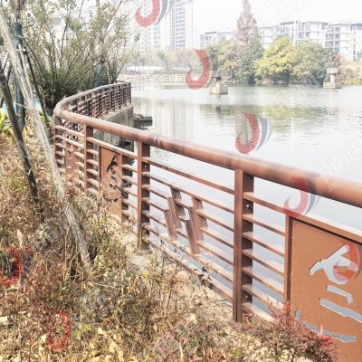 河道锌钢护栏